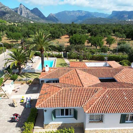 Ideal House For Two Families With Pool And Barbecue Plamanyola Eksteriør billede